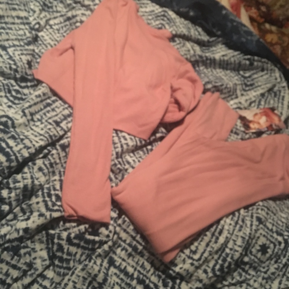 2 piece set